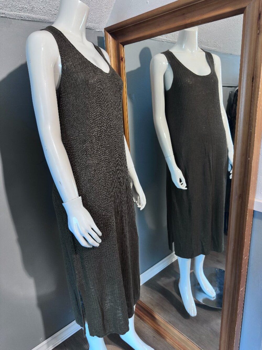 NWT Banana Republic Olive Brown Linen Blend Sleeveless V-Neck Dress Side Slit M